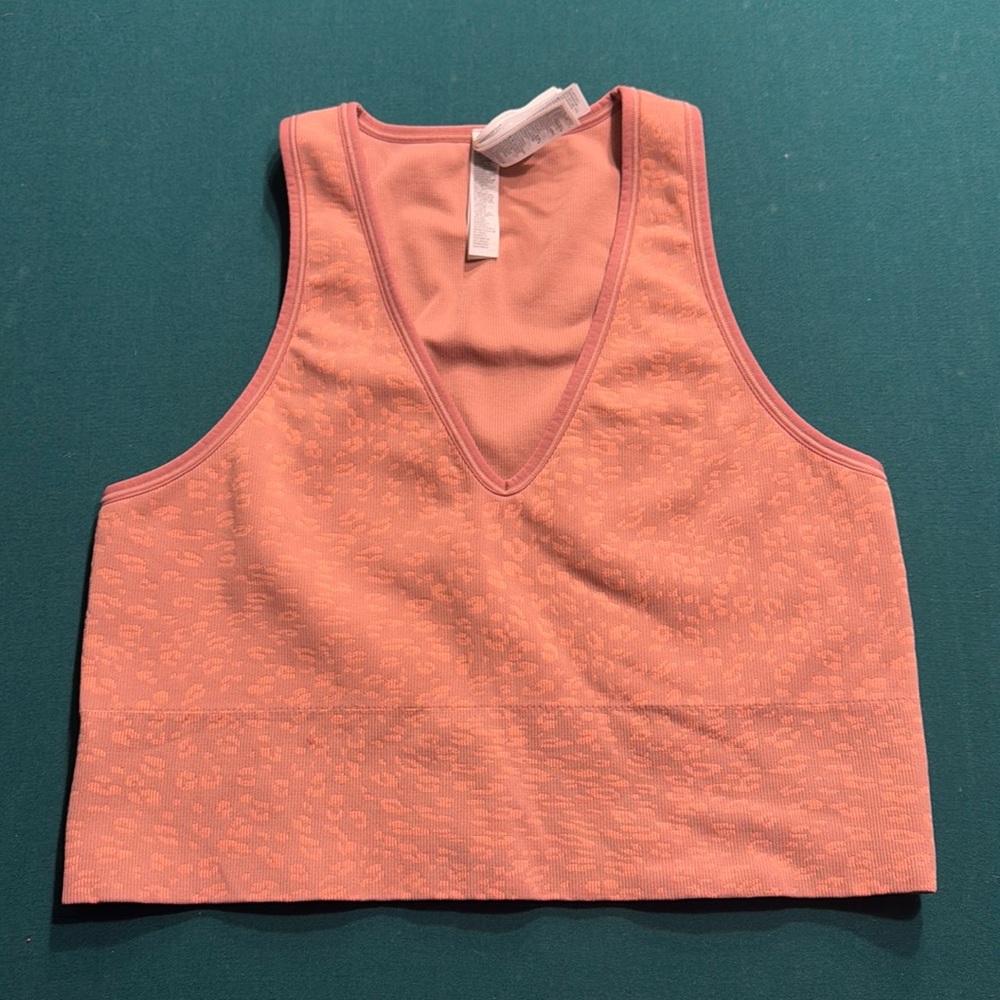 Athleta Reversible Cheetah Print Workout Tank Top